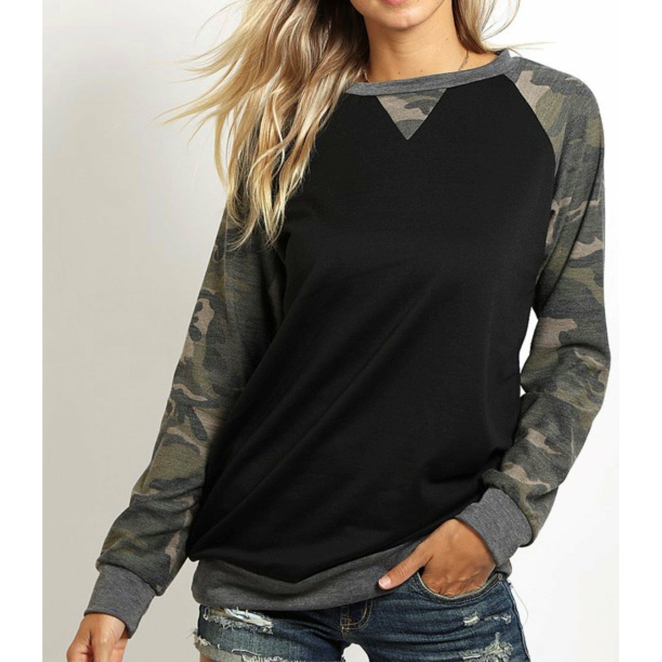 Camo Raglan Sleeve Casual Top