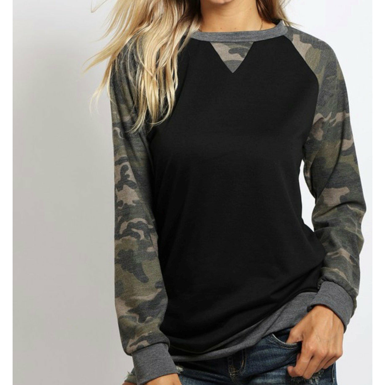 Camo Raglan Sleeve Casual Top