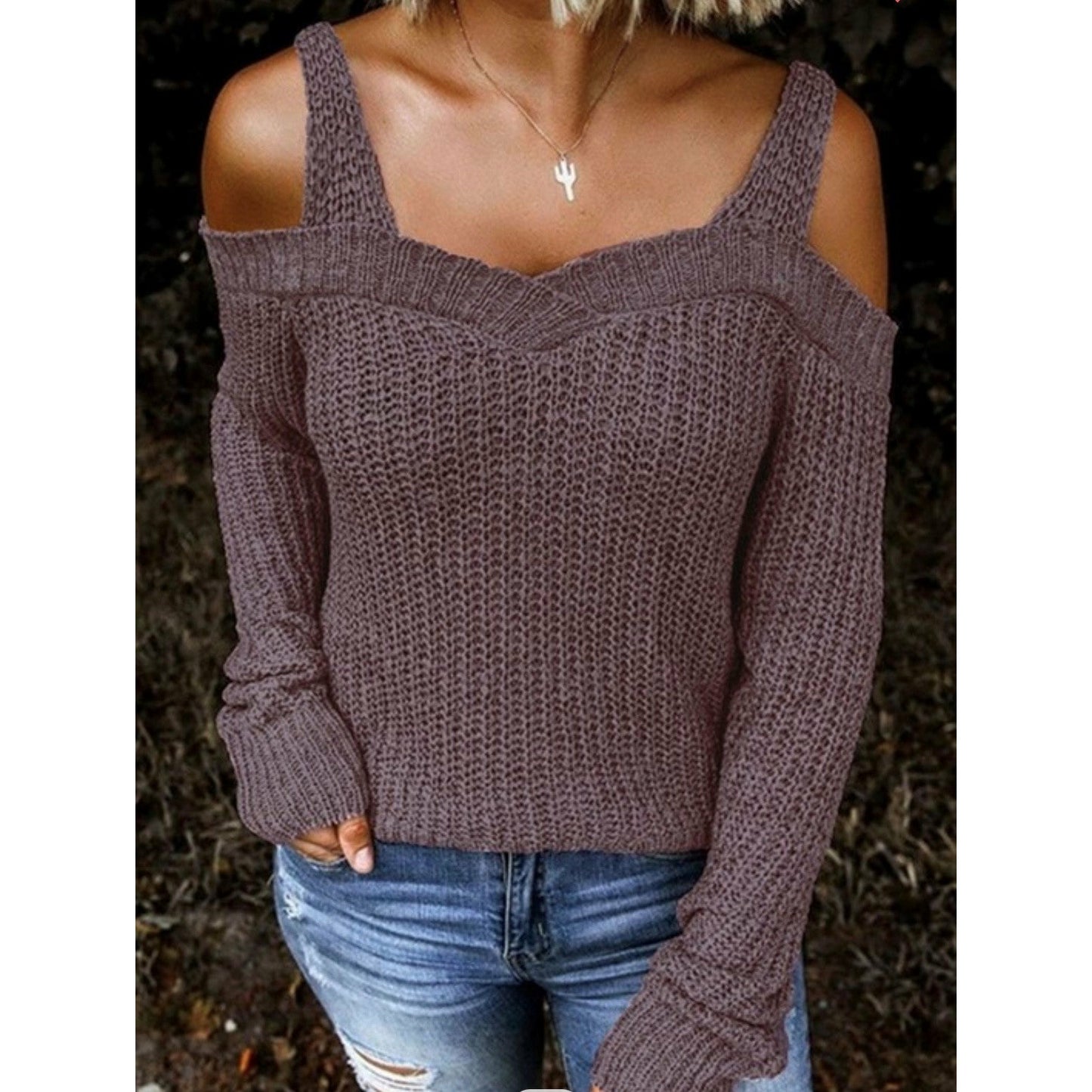 Dew Shoulder Knitted Sweater (2 Colors)